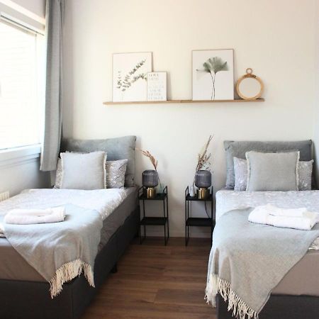 Apartment Mit Balkon - Netflix - Nahe Messe Duesseldorf Krefeld Buitenkant foto