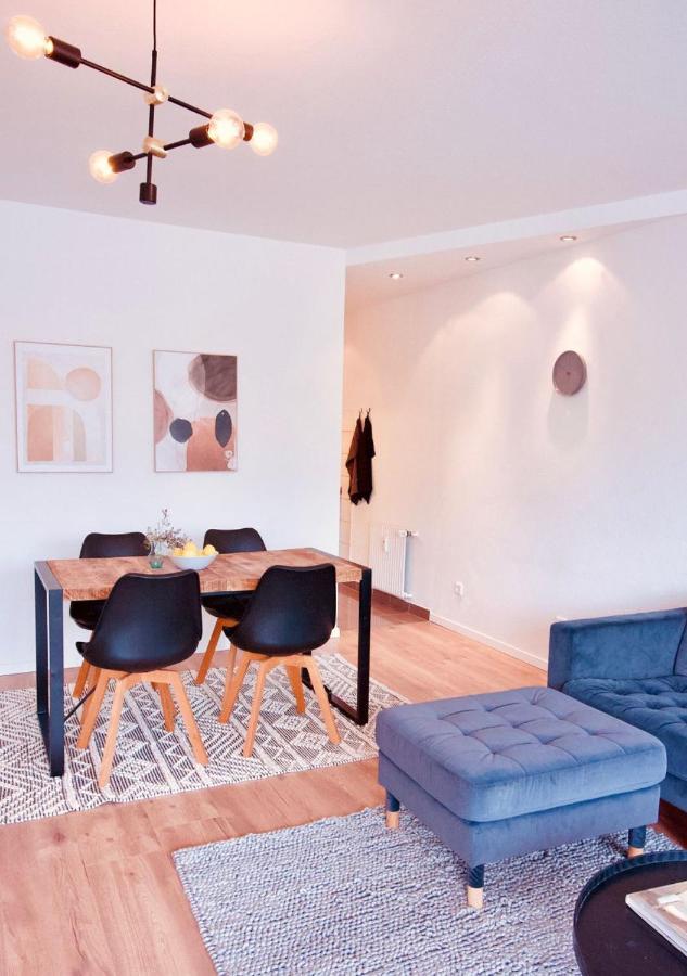 Apartment Mit Balkon - Netflix - Nahe Messe Duesseldorf Krefeld Buitenkant foto
