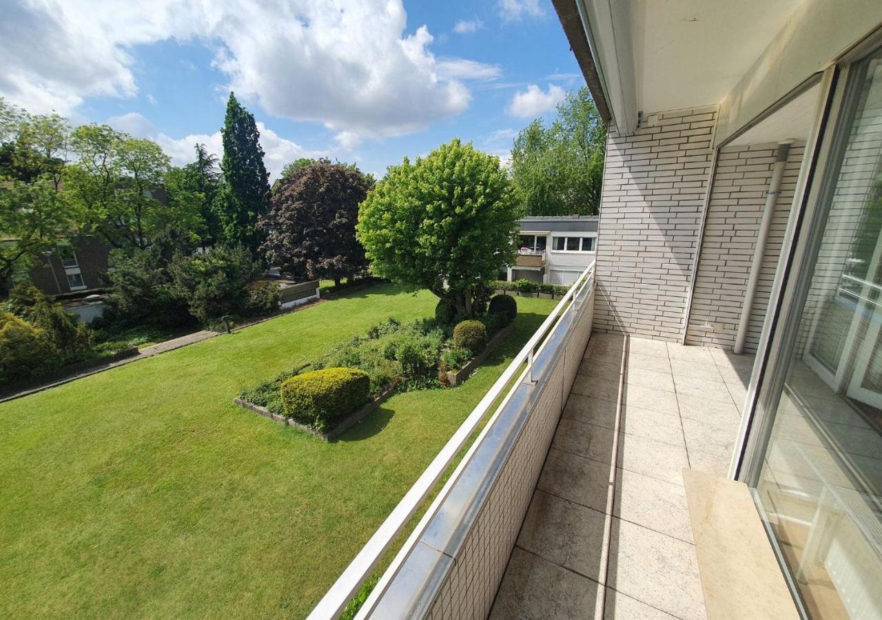 Apartment Mit Balkon - Netflix - Nahe Messe Duesseldorf Krefeld Buitenkant foto