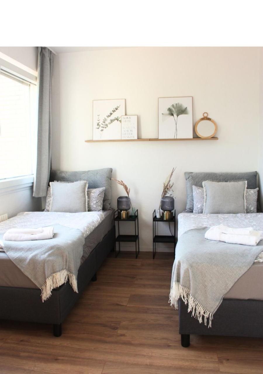 Apartment Mit Balkon - Netflix - Nahe Messe Duesseldorf Krefeld Buitenkant foto